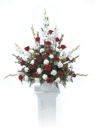 Classic tribute bouquet